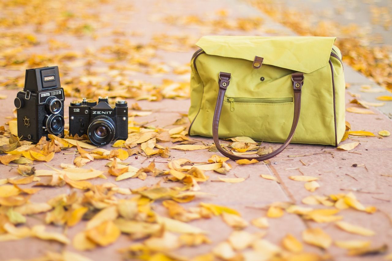 Jaki typ torebki najlepiej nosić w sezonie jesienno-zimowym?